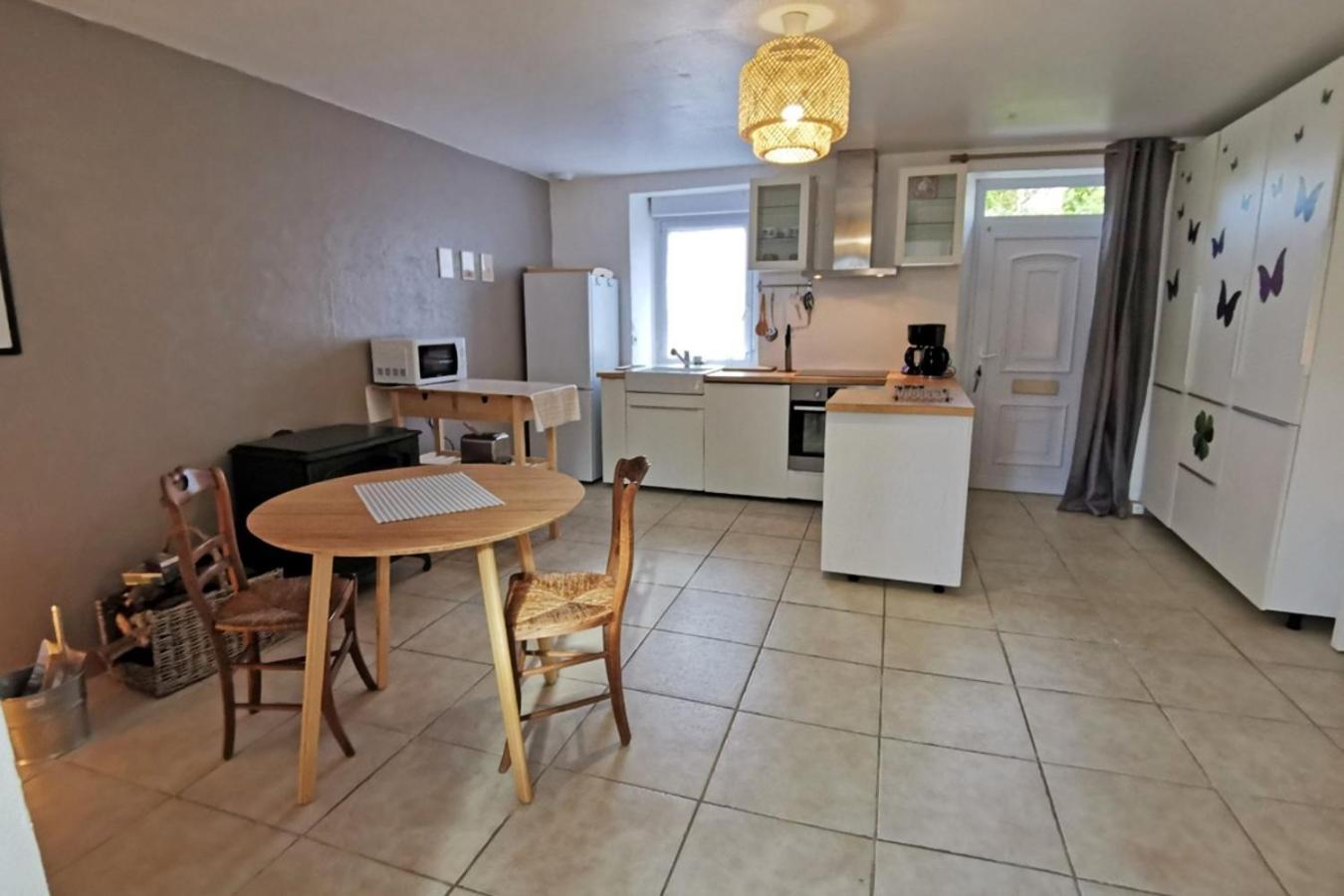 Charmante Maison De Ville A 6 Km De La Mer Lanmeur Esterno foto